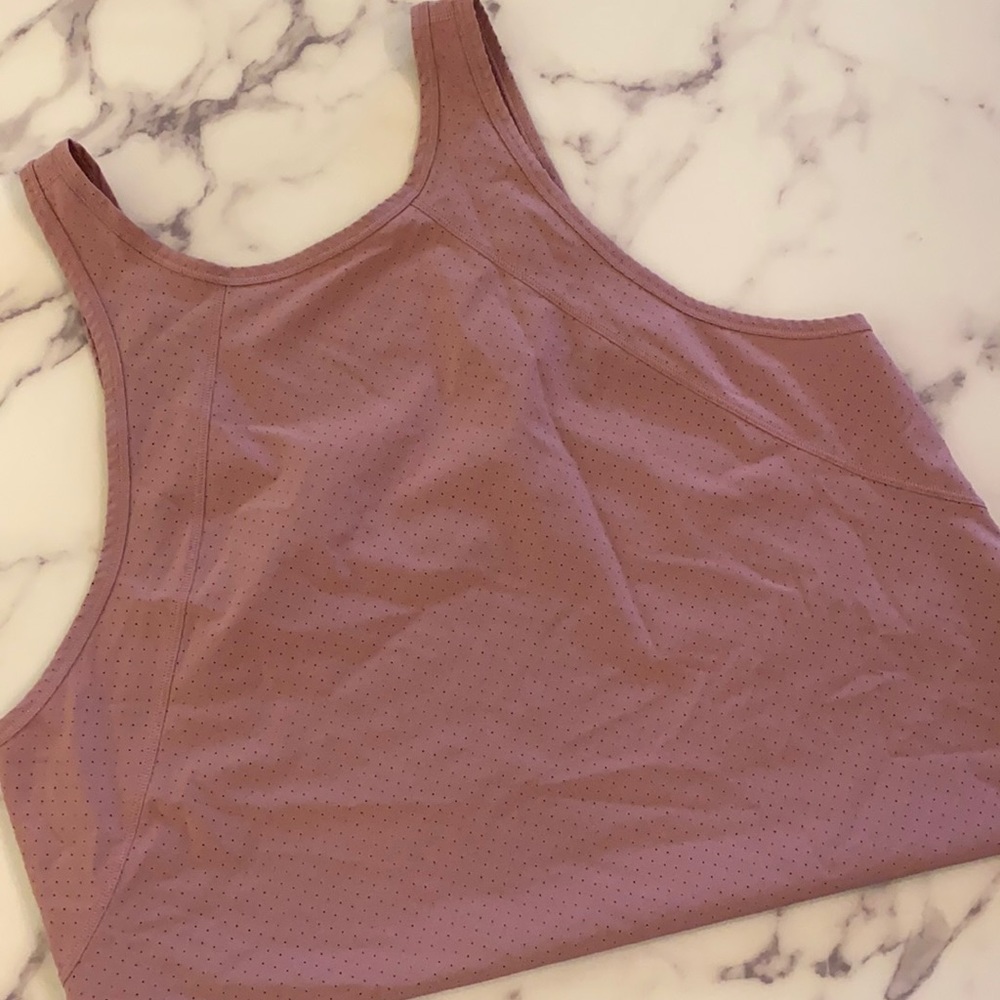 Blush Lululemon tank